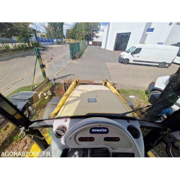 Komatsu WB97R-42121799
