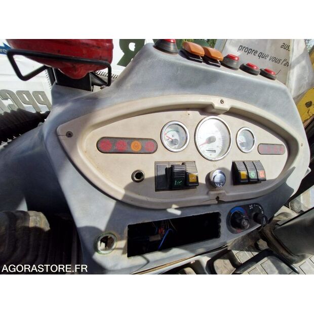 Komatsu WB97R-42121801