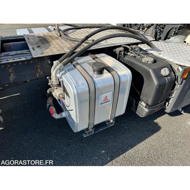 2017 Scania R490-42121936