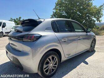 Image de VOITURES 2022 Peugeot 208
