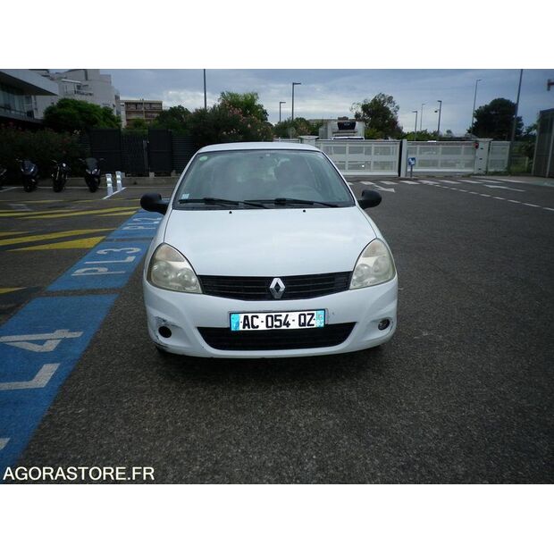 2009 Renault Clio-42122505