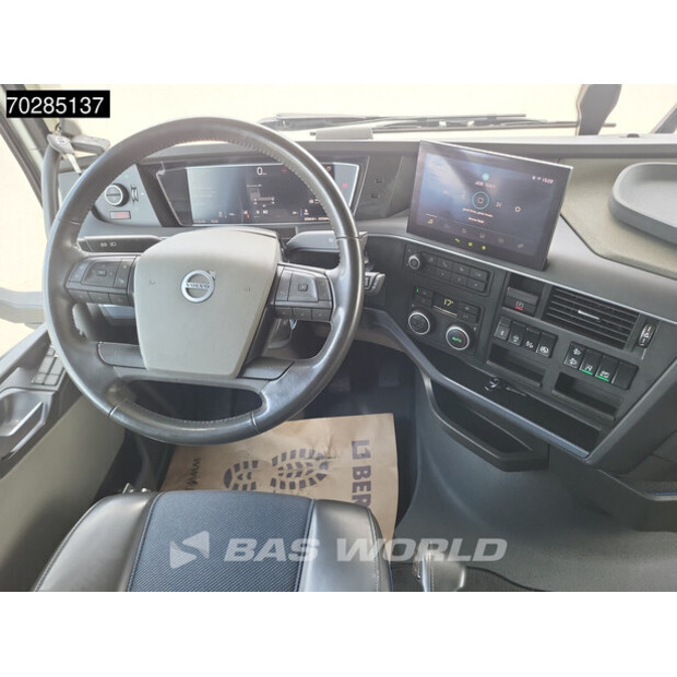 2023 فولفو FH500-42122849