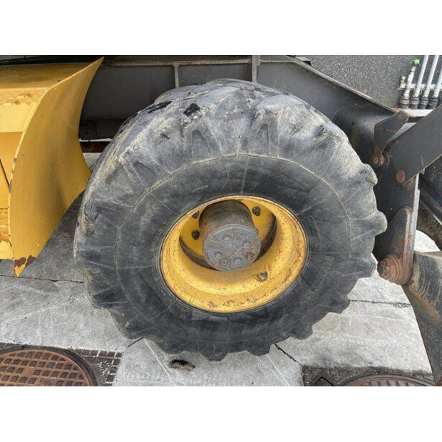 2007 Volvo EW 140 B-42123903