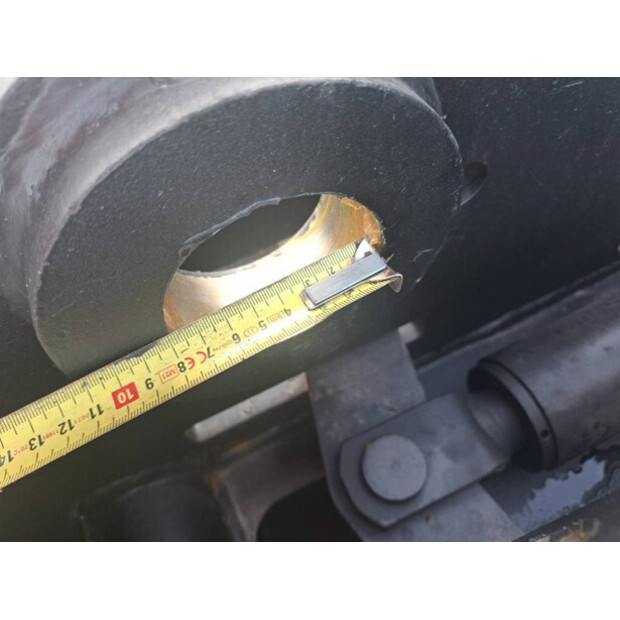 2016 Hyundai HL955-42123956