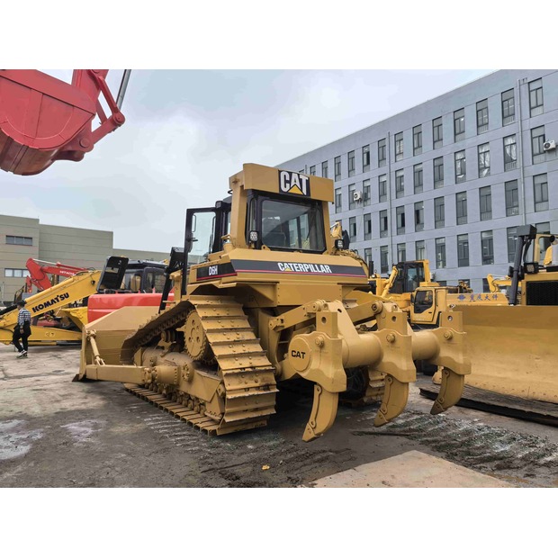 2020 كاتربيلر D6H-42124428