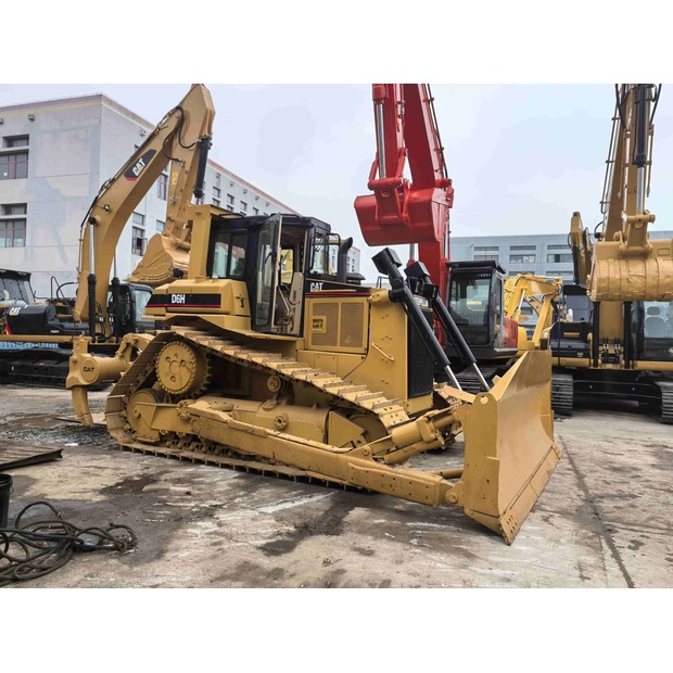 2020 كاتربيلر D6H-42124430