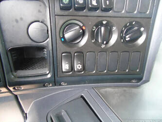 2006-scania-p270-1314747-42136458