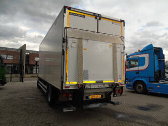 2016-man-tgm-18-250-1314749-42136512