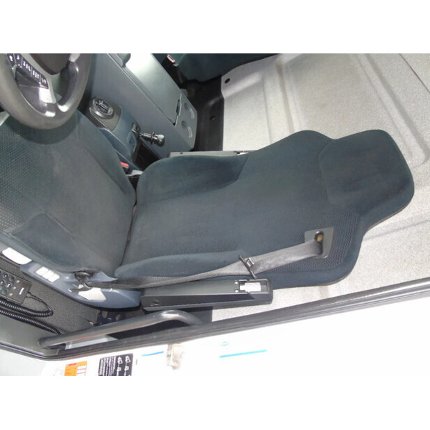 2016 MAN TGM 18.250-42136516