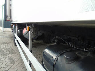 2016-man-tgm-18-250-1314749-42136525