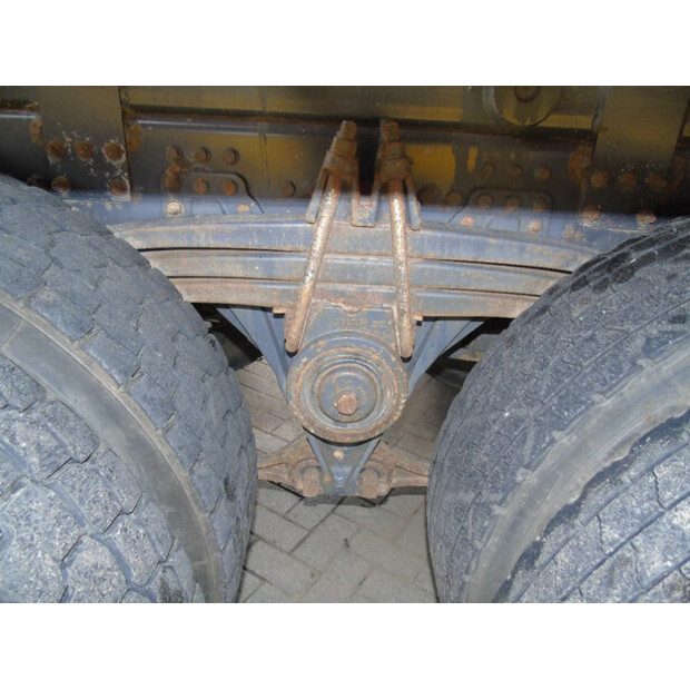 2012 فولفو FH500-42136560