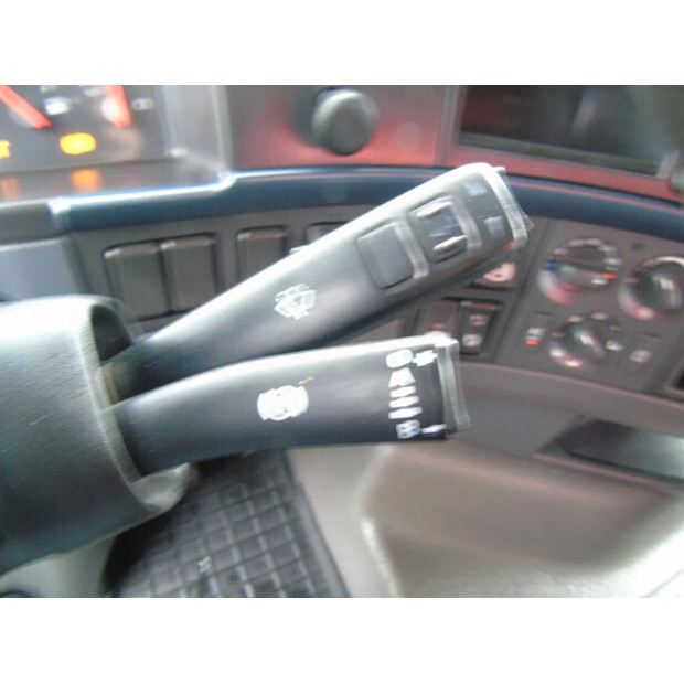 2012 فولفو FH500-42136571