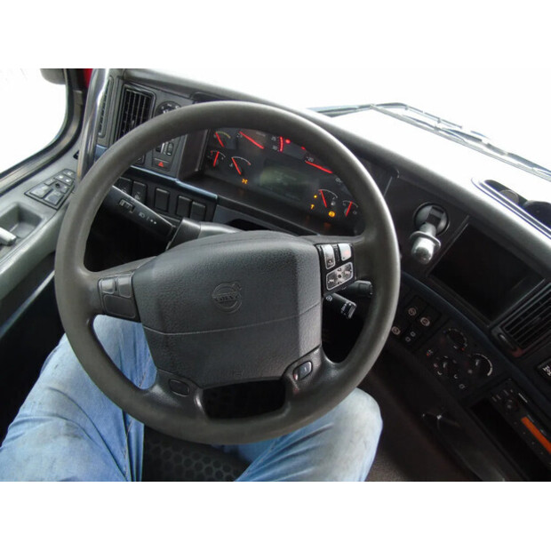 2012 فولفو FH500-42136575