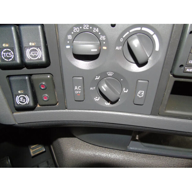 2012 فولفو FH500-42136594