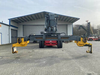 Image for ATTACHMENTS 2009 Seith PIPEHANDLING REACHSTACKER 15036