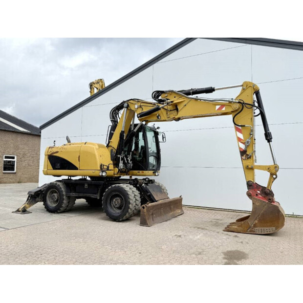 2010 Caterpillar M313D-42149910