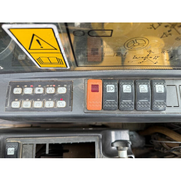 2010 Caterpillar M313D-42149920