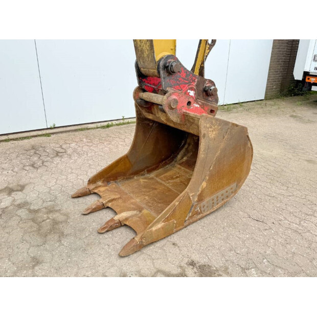 2010 Caterpillar M313D-42149929