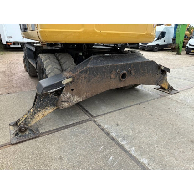 2010 Caterpillar M313D-42149933