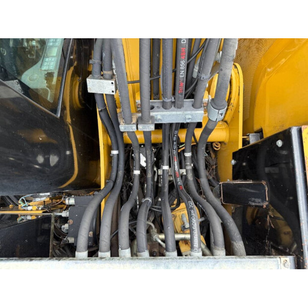 2010 Caterpillar M313D-42149939