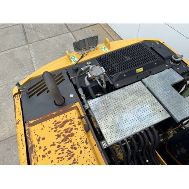 2010 Caterpillar M313D-42149940