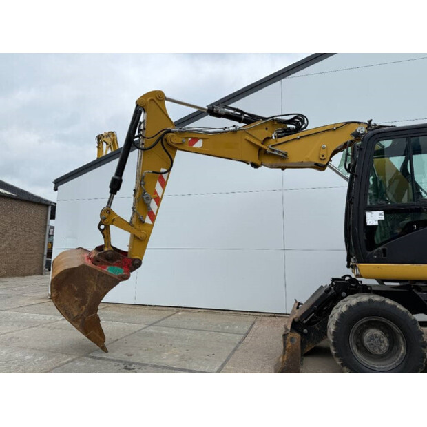 2010 Caterpillar M313D-42149941