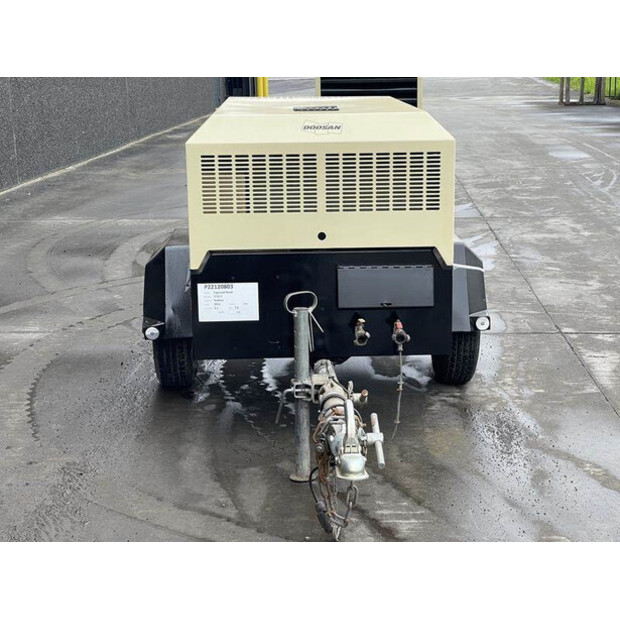 2011 INGERSOLL RAND 7 / 31 E-42150002