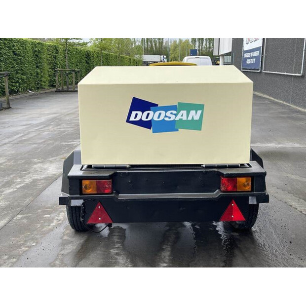 2011 INGERSOLL RAND 7 / 31 E-42150017