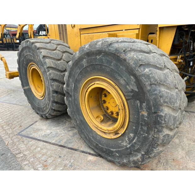 2002 Caterpillar 16H-42150062