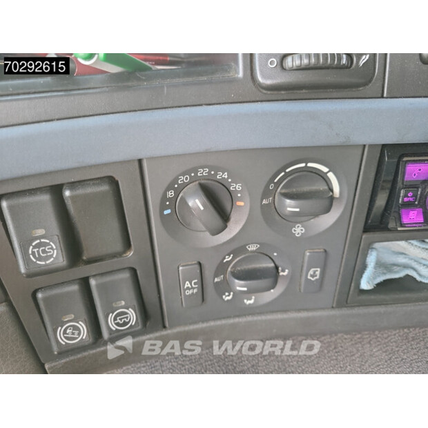 2008 فولفو FM 440-42150418