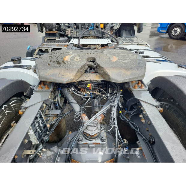 2016 فولفو FMX 460-42150665