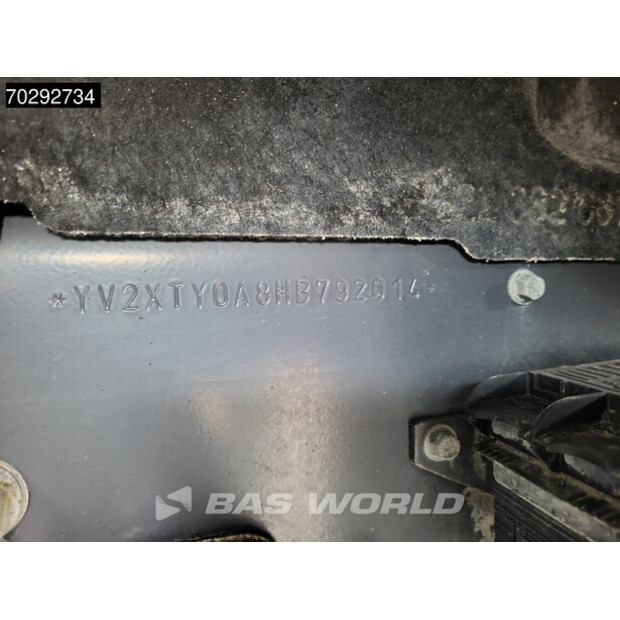 2016 فولفو FMX 460-42150681