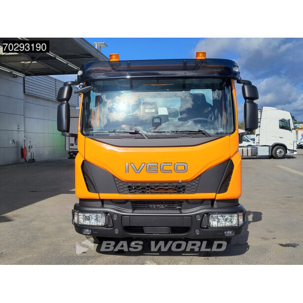 2024 ايفكو 80EL220/P-42150735