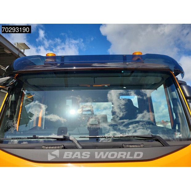 2024 ايفكو 80EL220/P-42150736