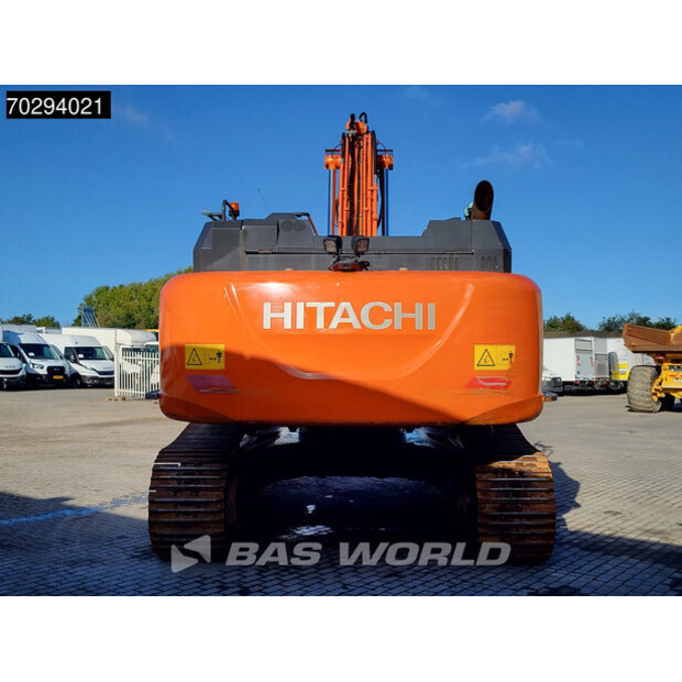 2018 Hitachi ZX300LC-6-42150851