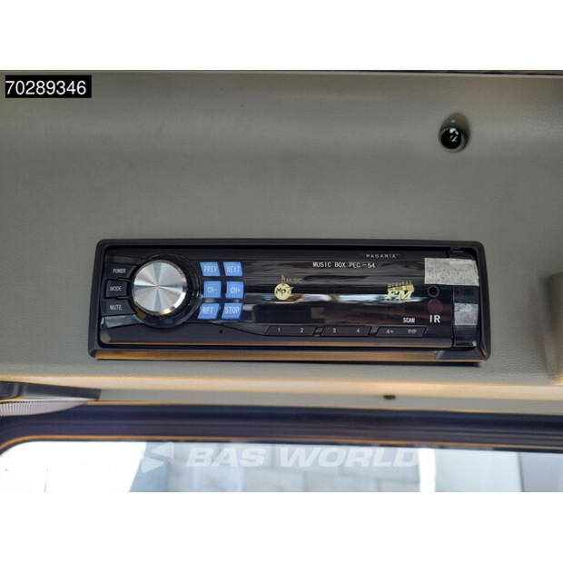 2025 Hyundai R210-42152119
