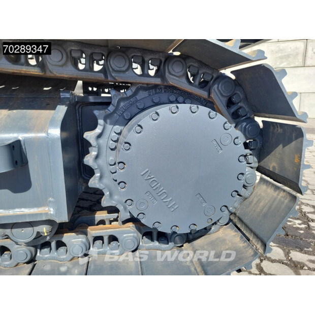 2025 هيونداي R210-42152141