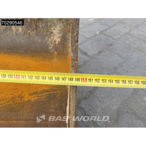 2020 دووسان DX63-3-42152175