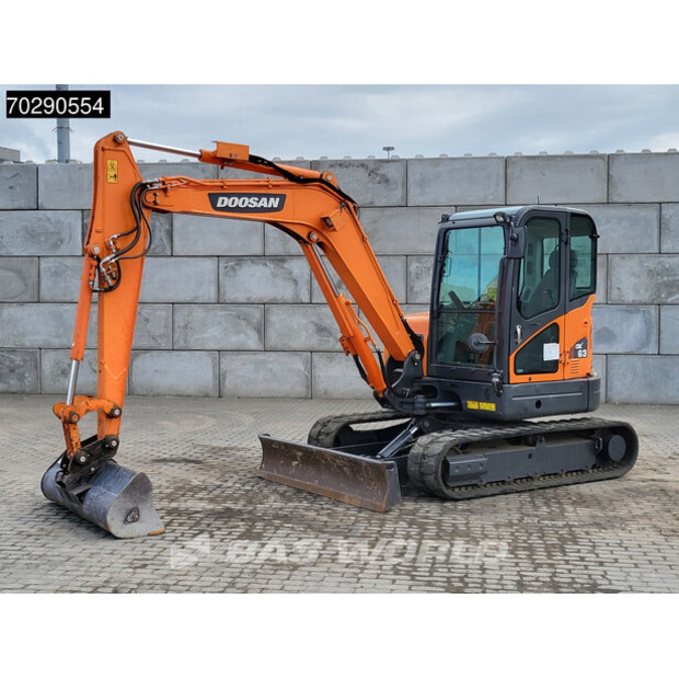 2021 دووسان DX63-3-42152218