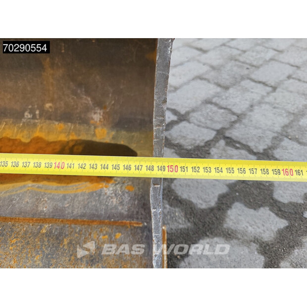 2021 دووسان DX63-3-42152232