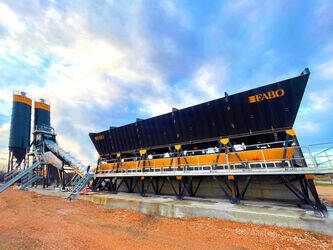 صورة ل محطات خلط الخرسانة 2025 فابو Compact-110