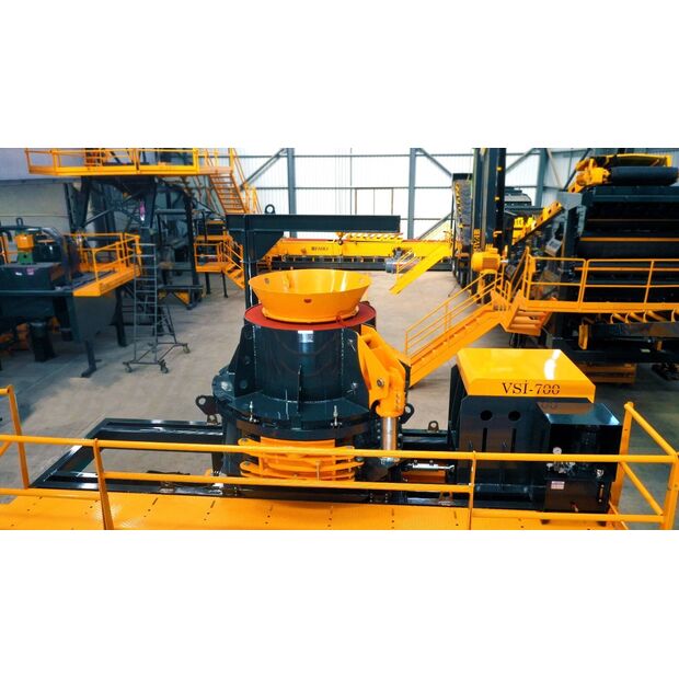 2025 FABO VSI 700 CR-42153211