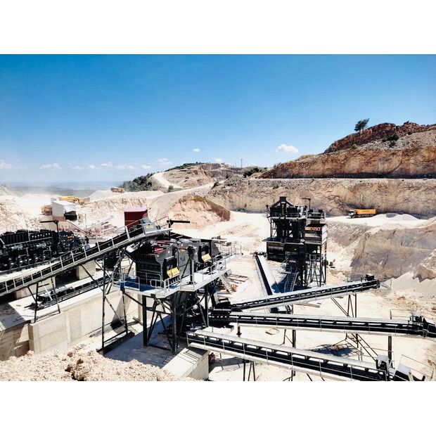 2025 FABO 750 T/H-42153215