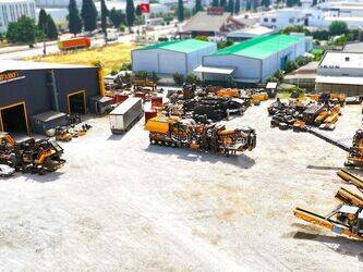 2025-fabo-compact-180-42153264