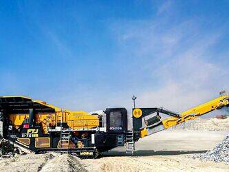 صورة ل كسارات وغرابيال 2025 فابو FTJ 11-75