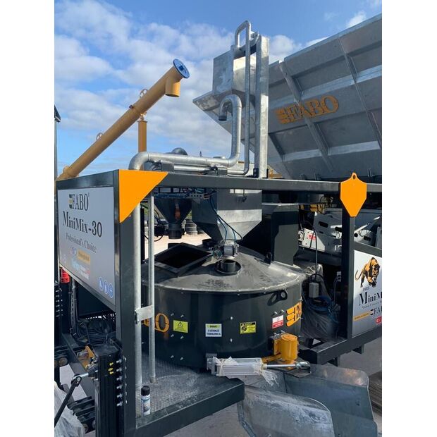 2025 FABO Type 30-42154067