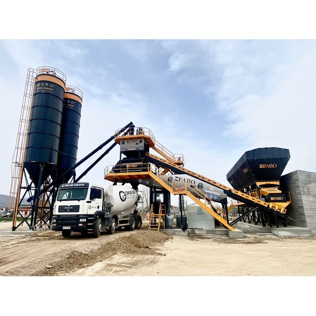 2025 FABO Compact-120-42154550