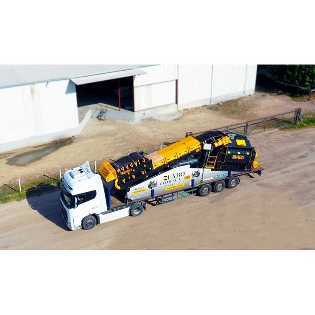 2025 FABO Compact-180-42154783