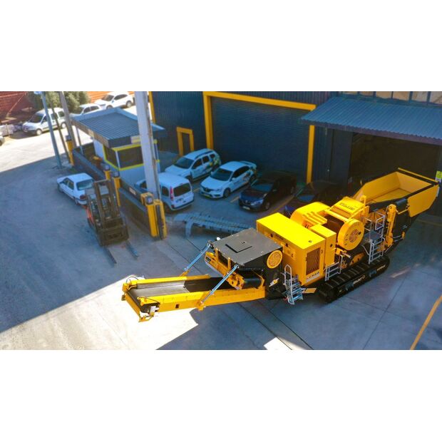 2025 FABO FTJ 11-60-42155704