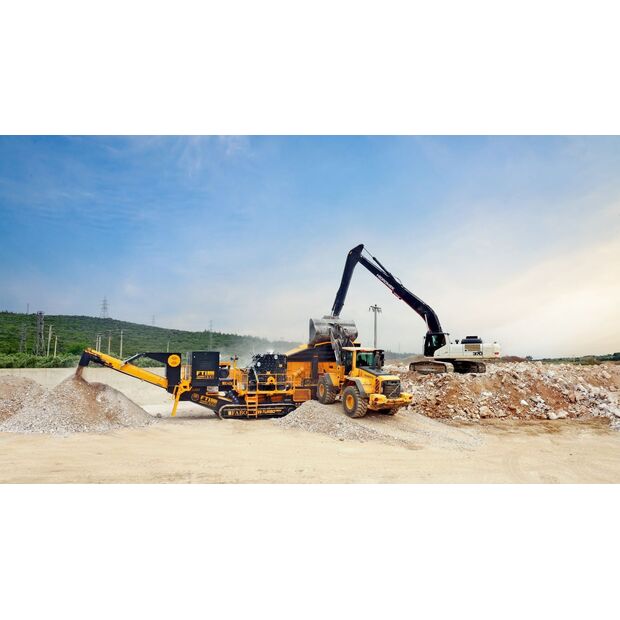 2025 FABO FTI-130-42157561